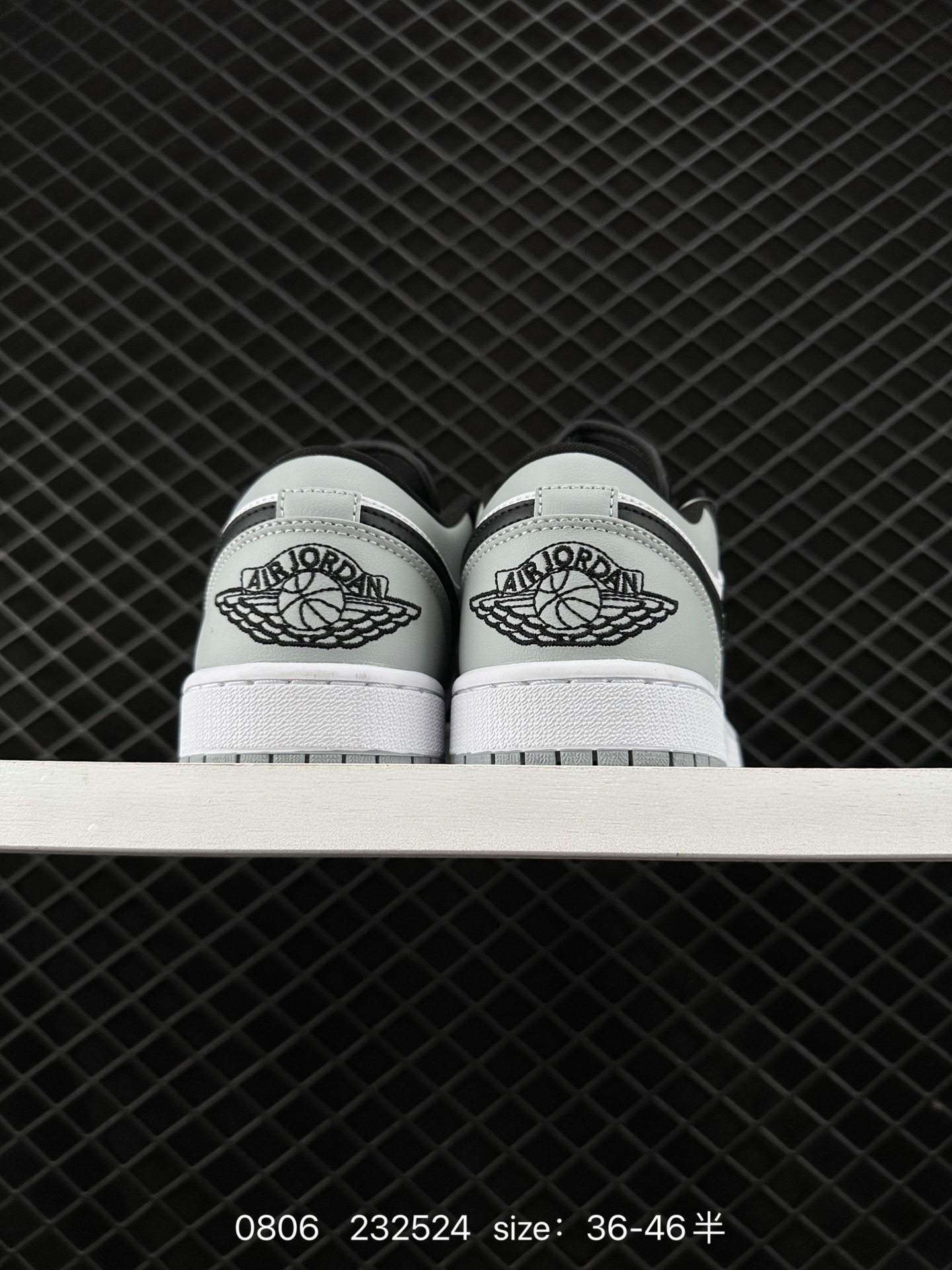 Air Jordan 1 Low AJ1